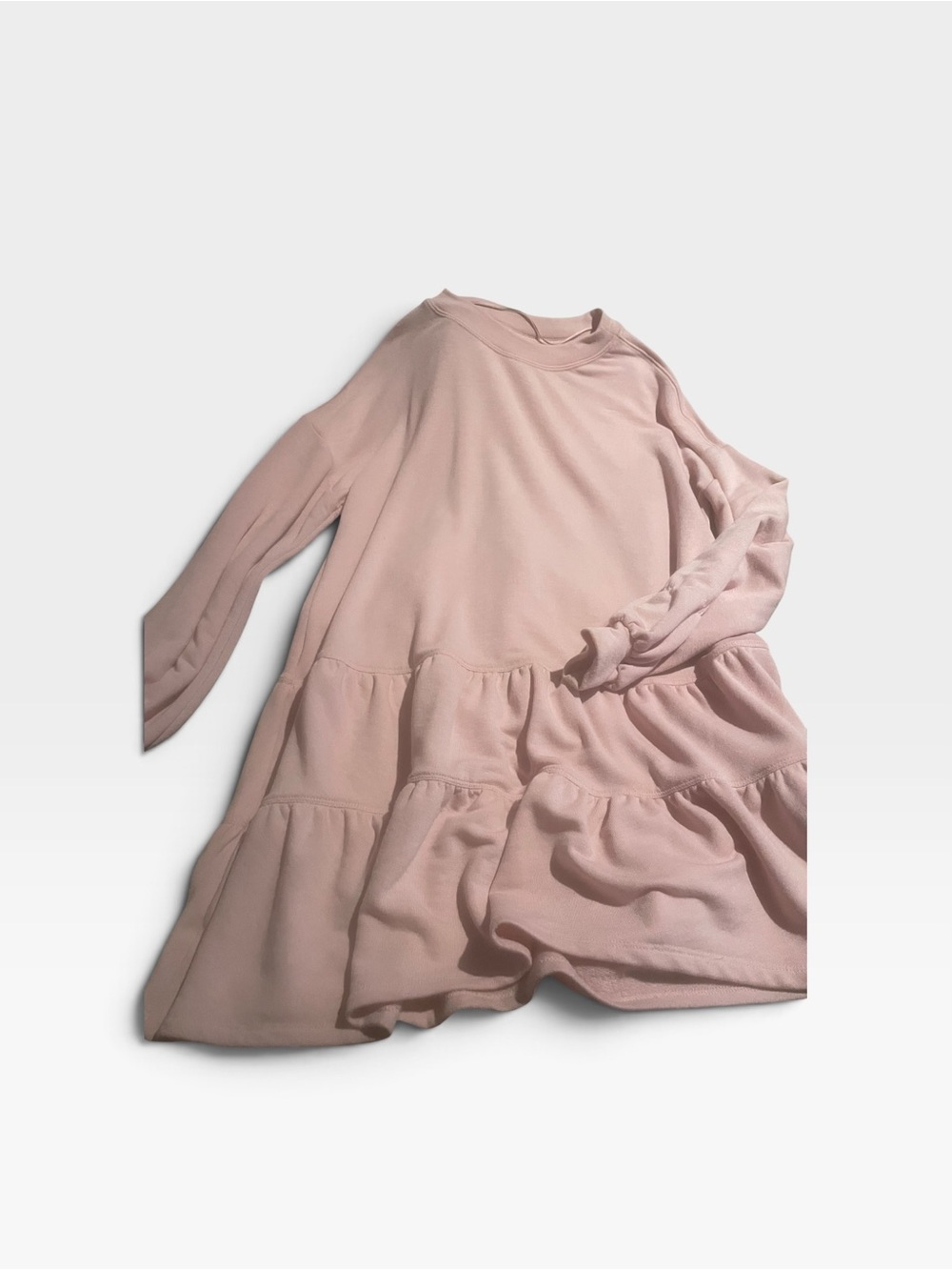 Wonderly women’s Soft Pink Tiered Dress size medium excellent condition